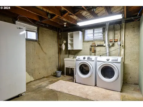 13135 Se Mill Street Portland OR 97233