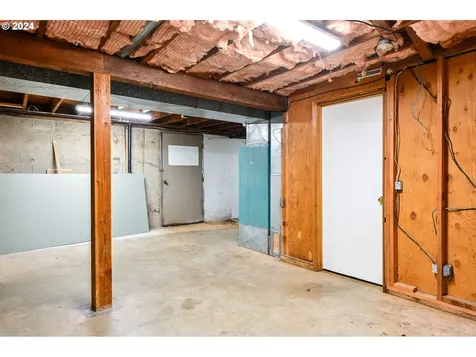 13135 Se Mill Street Portland OR 97233
