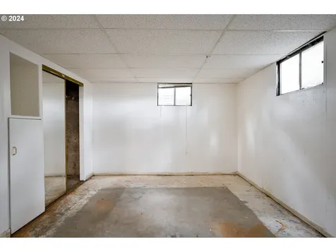 13135 Se Mill Street Portland OR 97233