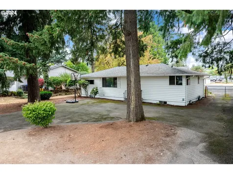 13135 Se Mill Street Portland OR 97233
