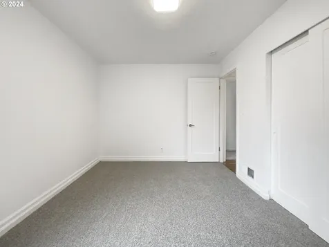 3917 SE 115th Avenue Portland OR 97266