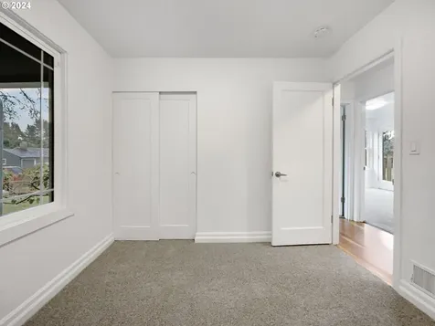 3917 SE 115th Avenue Portland OR 97266