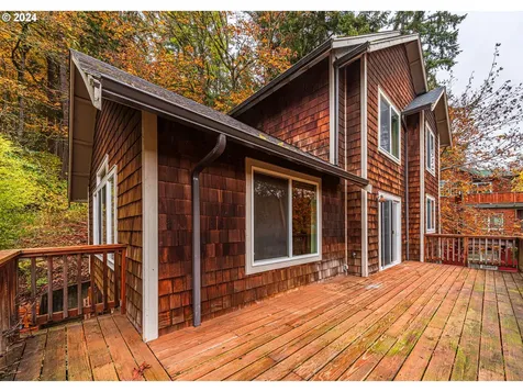 1671 E 43rd Avenue Eugene OR 97405