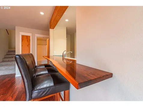 1671 E 43rd Avenue Eugene OR 97405