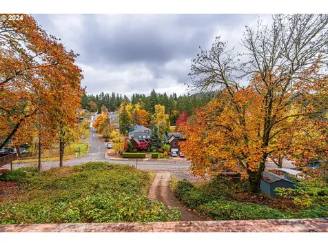 1671 E 43rd Avenue Eugene OR 97405