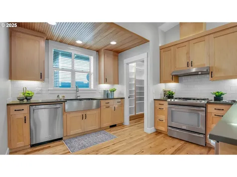 436 Forest Place Forest Grove OR 97116