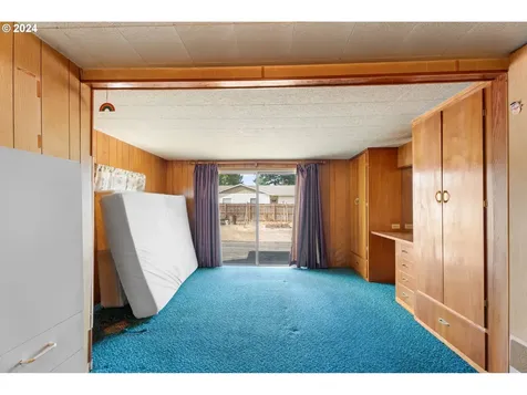 300 Ridings Avenue Molalla OR 97038