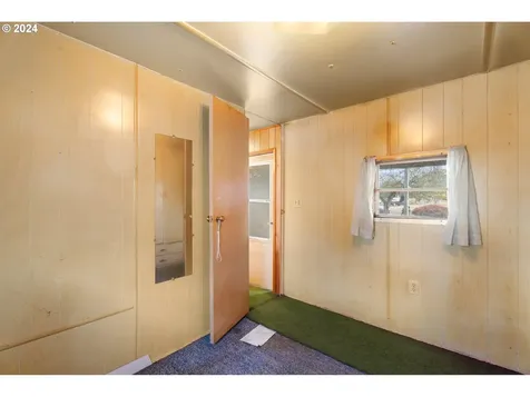 300 Ridings Avenue Molalla OR 97038