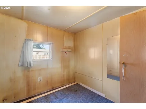 300 Ridings Avenue Molalla OR 97038