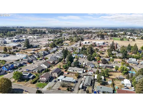 300 Ridings Avenue Molalla OR 97038