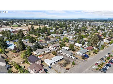 300 Ridings Avenue Molalla OR 97038