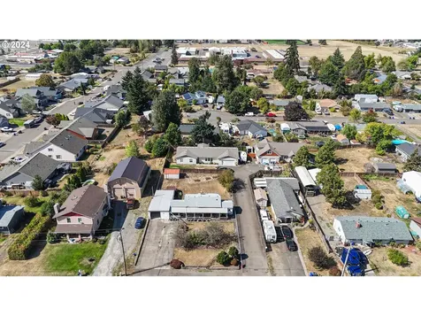 300 Ridings Avenue Molalla OR 97038