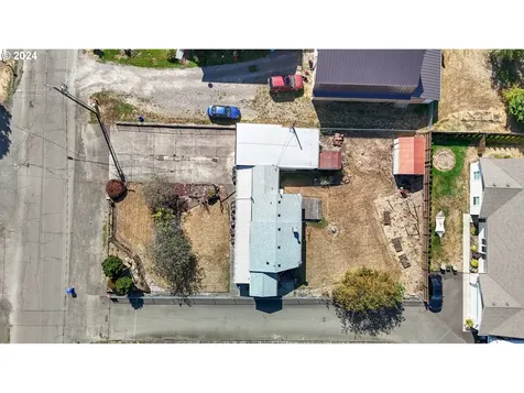 300 Ridings Avenue Molalla OR 97038