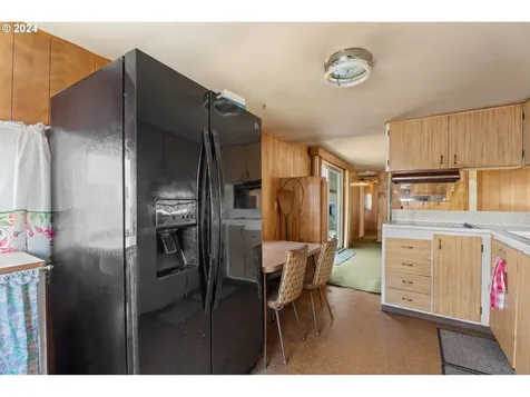 300 Ridings Avenue Molalla OR 97038