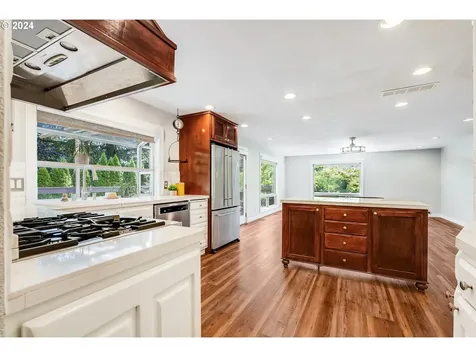 16121 Ne 35th Avenue Ridgefield WA 98642