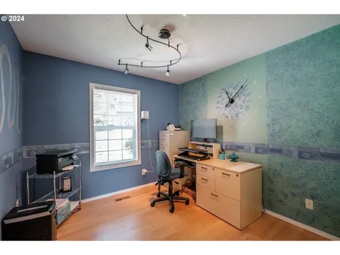 4050 Mandy Avenue SE Salem OR 97302