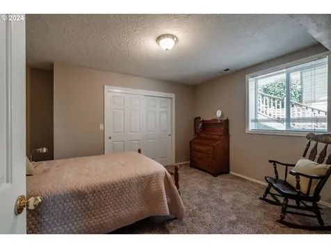 4050 Mandy Avenue SE Salem OR 97302