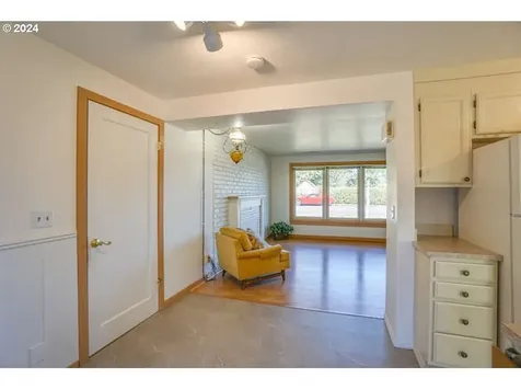 1941 Ne Birch Street Camas WA 98607