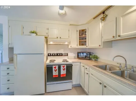 1941 Ne Birch Street Camas WA 98607