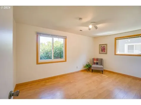 1941 Ne Birch Street Camas WA 98607