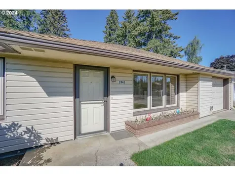 1941 Ne Birch Street Camas WA 98607