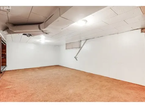 5440 NE 35th Avenue Portland OR 97211