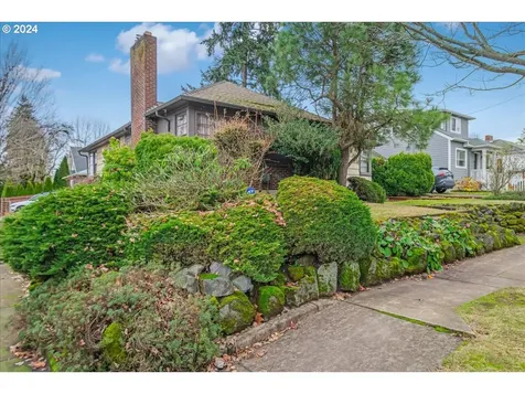 5440 NE 35th Avenue Portland OR 97211