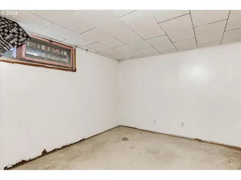 5440 NE 35th Avenue Portland OR 97211