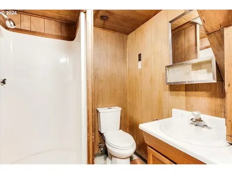 5440 NE 35th Avenue Portland OR 97211