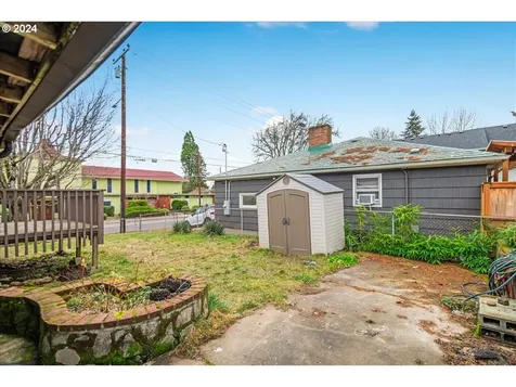 5440 NE 35th Avenue Portland OR 97211