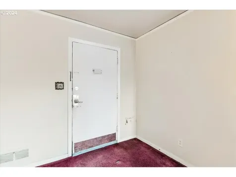 5440 NE 35th Avenue Portland OR 97211