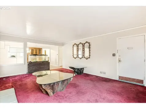 5440 NE 35th Avenue Portland OR 97211