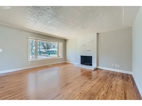 16441 Se Main Street Portland OR 97233