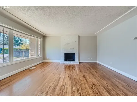 16441 Se Main Street Portland OR 97233