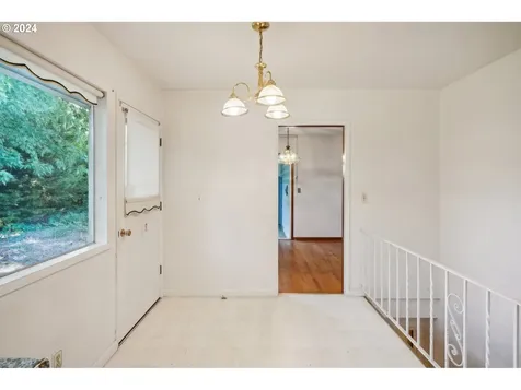 13008 Ne Brazee Street Portland OR 97230