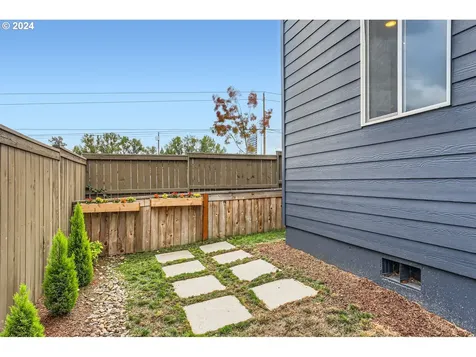6301 Ne 62nd Place Vancouver WA 98661