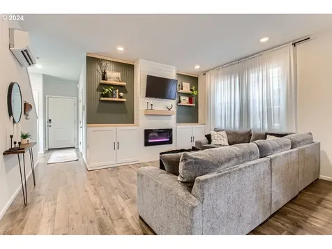 6301 Ne 62nd Place Vancouver WA 98661