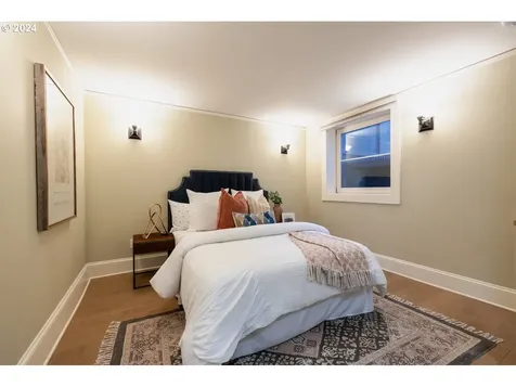 438 NE 26th Avenue Portland OR 97232
