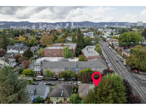 438 NE 26th Avenue Portland OR 97232