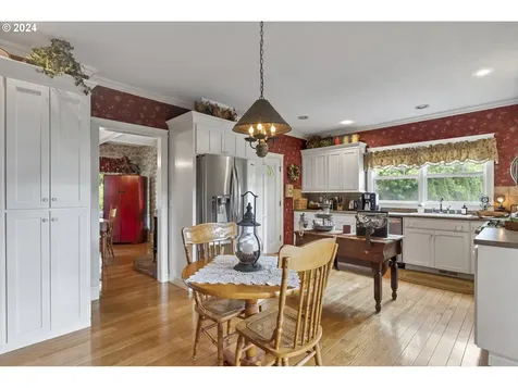 2374 N Boones Ferry Road Woodburn OR 97071