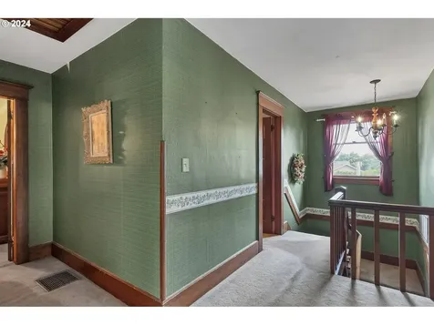 2374 N Boones Ferry Road Woodburn OR 97071