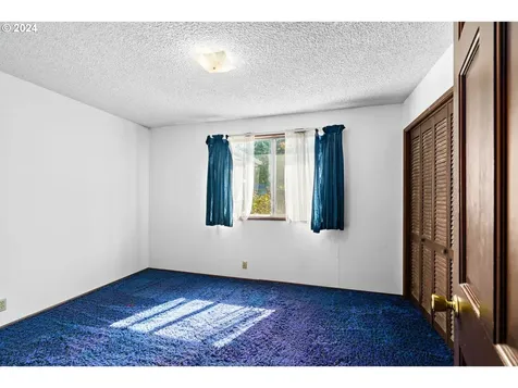1463 L Street Springfield OR 97477