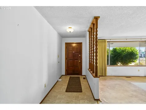 1463 L Street Springfield OR 97477