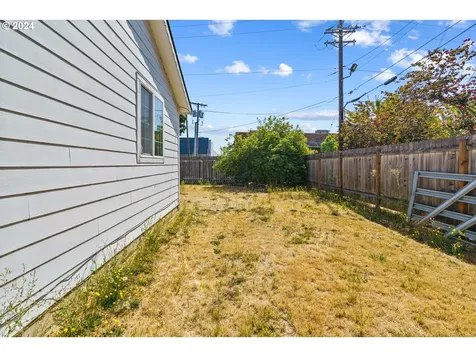 1463 L Street Springfield OR 97477