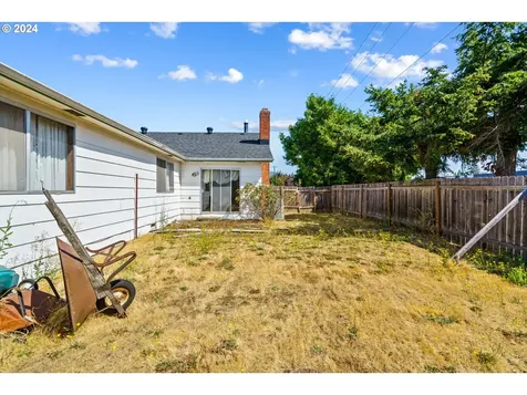 1463 L Street Springfield OR 97477