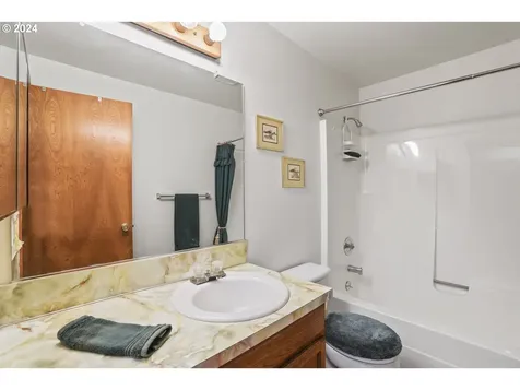 2370 Sw Binford Place Gresham OR 97080