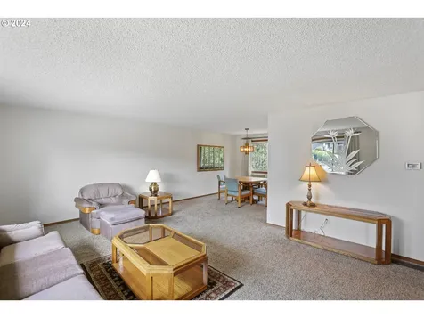 2370 Sw Binford Place Gresham OR 97080