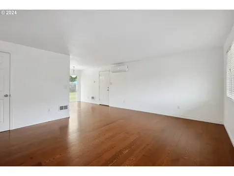 4015 NE 64th Avenue Vancouver WA 98661
