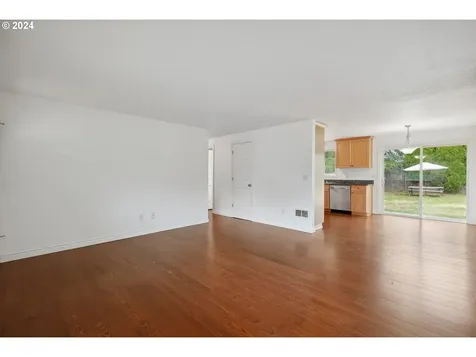 4015 NE 64th Avenue Vancouver WA 98661