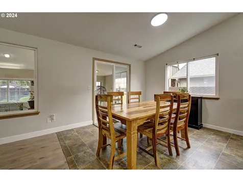 8207 Ne 163rd Avenue Vancouver WA 98682